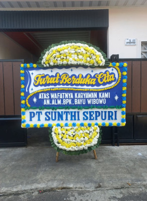Papan Bunga Duka di Obio