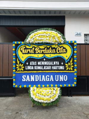 Papan Bunga Duka di Obio